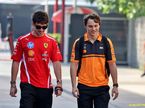 (L to R): Charles Leclerc (MON) Scuderia Ferrari with Oscar Piastri (AUS) McLaren F1 Team.
20.02.2026
