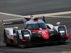Машина Toyota класса LMP1 на тестах в Абу-Даби