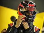 Эстебан Окон в комбинезоне Renault