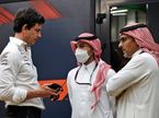 Принц Халид Бин Султан Аль-Файсал (справа) и Тото Вольфф на Гран При Саудовской Аравии, фото XPB