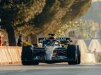 Карлос Сайнс за рулём Williams FW45 во время показательных выступлений в Мадриде, фото Williams