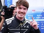 Дэн Тиктум, победитель гонки в Джакарте, фото XPB
