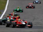 Рио Харьянто на пути к победе в субботней гонке GP3 на Нюрбургринге