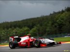 Победитель воскресной гонки GP2 Лука Филиппи на трассе в Спа