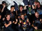 Торжаства в Red Bull Racing после финиша Гран При Японии