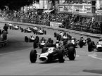 Uh'v Хилл лидирует на старте Гран При Монако 1965 года