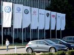 Флаги с эмблемами брендов, входящих в Volkswagen Group