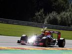 Даниил Квят на трассе в Спа за рулём машины Red Bull Racing, 2015 год