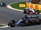 Александер Элбон за рулём Williams FW44 на трассе в Зандфорте, фото XPB