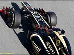 Роман Грожан за рулем Lotus E20 на тестах в Хересе