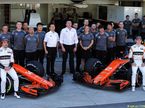 Гонщики, руководители и сотрудники McLaren-Honda