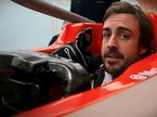 Фернандо Алонсо проходит сиденье на базе McLaren