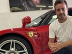 Фернандо Алонсо у Ferrari Enzo, которую он называл своей любимой машиной, фото из социальных сетей