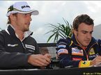 Фернандо Алонсо (справа) и Дженсон Баттон