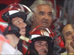 Флавио Бриаторе и механики Ferrari