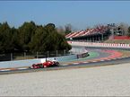 Фернандо Алонсо за рулем Ferrari F2012 на тестах в Барселоне