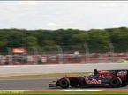 Хайме Альгерсуари на трассе в Сильверстоуне