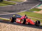 Герхард Бергер за рулём Ferrari F1-412T2 на Нюрбургринге, фото Red Bull