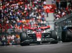 Валттери Боттас за рулём машины Alfa Romeo С42 на трассе в Монреале, фото пресс-службы команды