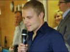 Валттери Боттас на встрече со спонсорами в офисе финской компании Kemppi