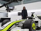 Киану Ривз на съёмках сериала о команде Brawn GP, фото Disney+