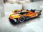 Гиперкар MCL-HY и спортпрототип McLaren M6A образца 1967 года, фото пресс-службы McLaren