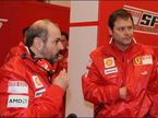 Технический директор Ferrari Альдо Коста (справа) и главный моторис Жиль Симон