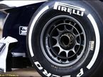 Pirelli на Williams FW35