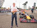 Дэвид Култхард на шоу-заездах Red Bull Racing в Глазго