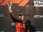 Шарль Леклер на подиуме Гран При Абу-Даби