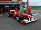 Фернандо Алонсо за рулем Ferrari F150 во Фьорано