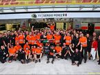 В Force India празднуют подиум Серхио Переса