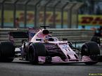 Серхио Перес за рулём VJM10