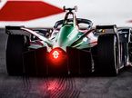 Машина команды Audi на трассе в Марракеше