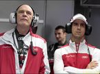 Руководитель Audi Motorsport Вольфганг Ульрих и Лукас ди Грасси