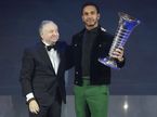 Жан Тодт и Льюис Хэмилтон на церемонии награждения FIA Gala. Фото FIA