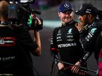 Валттери Боттас и Льюис Хэмилтон после квалификации
