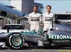 Льюис Хэмилтон и Нико Росберг на презентации Mercedes W04