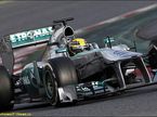 Льюис Хэмилтон за рулем Mercedes W04 на тестах в Барселоне