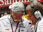 Руководитель Mercedes-Benz Дитер Цетше и вице-президент Mercedes Motorsport Норберт Хауг