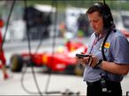 Руководитель гоночных программ Pirelli Пол Хембри