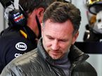 Кристиан Хорнер в боксах Red Bull Racing на тестах в Барселоне, фото XPB