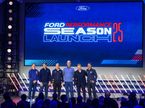 Кристиан Хорнер (второй справа) на сцене вместе с руководством Ford Performance