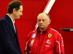Джон Элканн, президент компании Ferrari, и Фредерик Вассёр, фото XPB