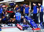 В Toro Rosso меняют подвеску на машине Пьера Гасли
