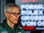 Майк Крак, руководитель команды Aston Martin F1, фото XPB