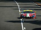 Виртуальная машина Ferrari 488 GTE на трассе в Ле-Мане