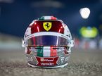 Новый шлем Шарля Леклера, фото пресс-службы Ferrari