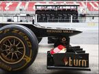 Логотип Richard Mille на машине Lotus E21