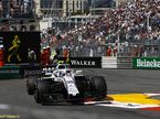 Сергей Сироткин за рулём Williams FW41 на трассе в Монако